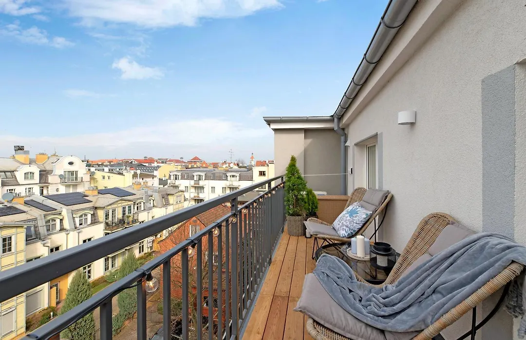 Petit Repit By Grand Apartments-1